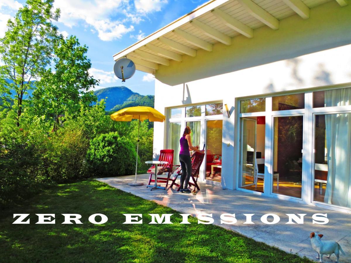 Flores, Ferienhaus Oder Doppelzimmer, Im Gruenen, 5 Gehminuten Ins Zentrum, Parkplatz, Zero Emissions Bad Ischl Εξωτερικό φωτογραφία