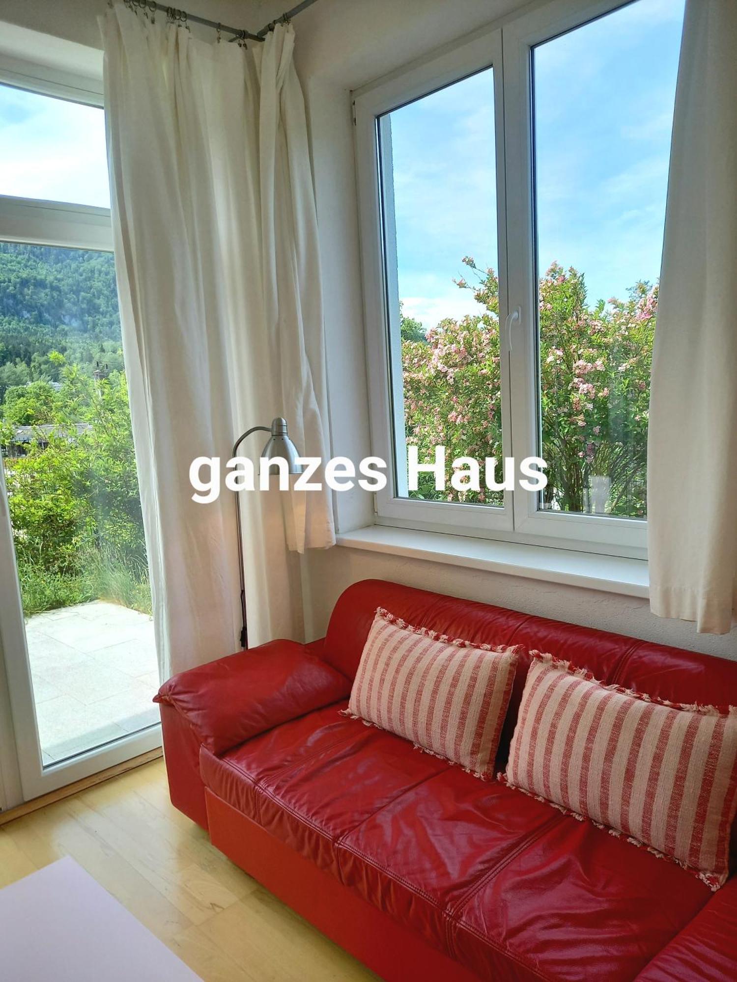 Flores, Ferienhaus Oder Doppelzimmer, Im Gruenen, 5 Gehminuten Ins Zentrum, Parkplatz, Zero Emissions Bad Ischl Εξωτερικό φωτογραφία
